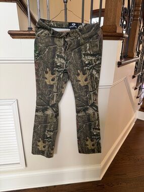 Mossy Oak Green and Brown Camo Pants